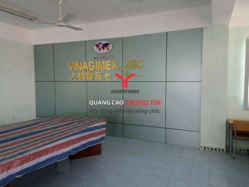 làm bảng hiệu Alu giá rẻ