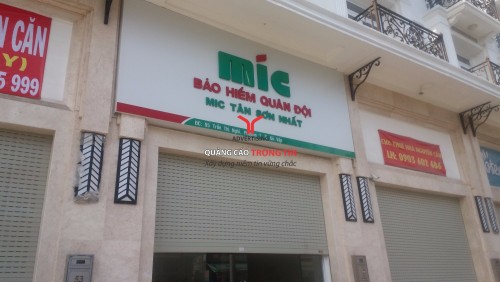 Bảng Hiệu Alu chữ nổi Mica