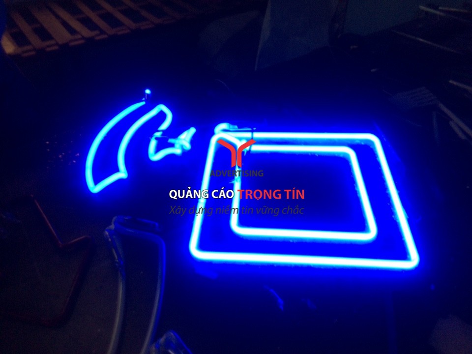 san-xuat-neon-sign